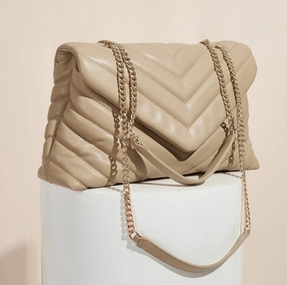 Apricot beige Chevron Flap bag, New - Picture 4 of 7